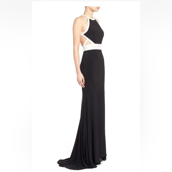 MAC DUGGAL 40518L Black White Beaded Fiona Cutout High Neck & Slit Dress Gown 4 - Picture 1 of 16